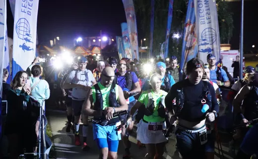 Największe wyzwanie Festiwalu Biegowego! Bieg na 100 km wystartował w środku nocy - 55